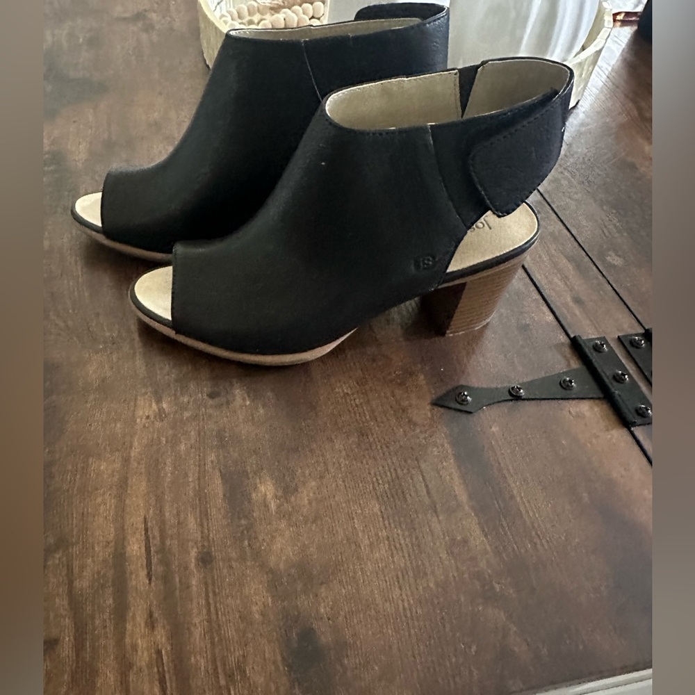 Black Peep-Toe Ankle Boots